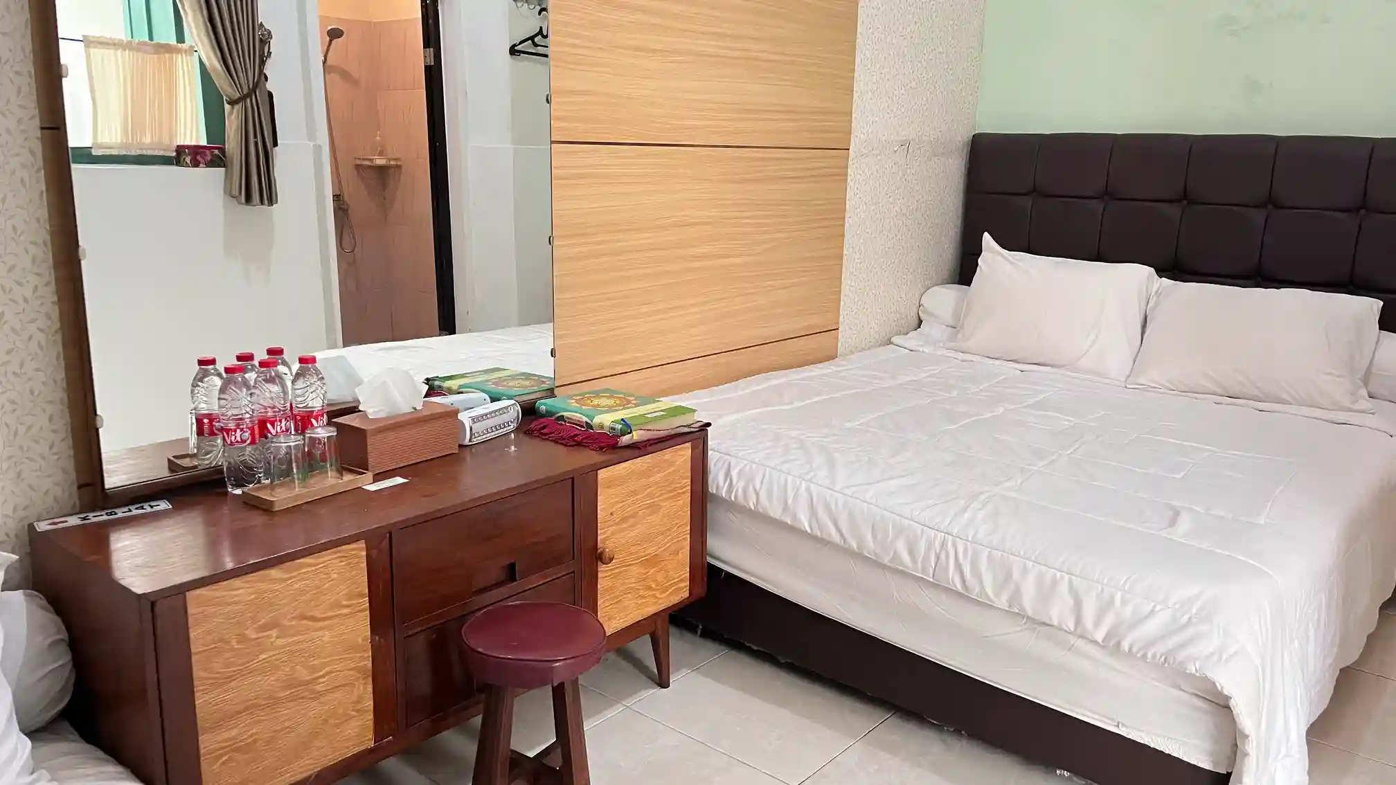 R.06 Manahan Bed 2